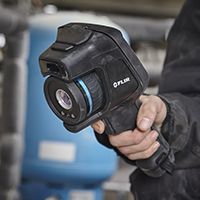 FLIR E96 Wärmebildkamera